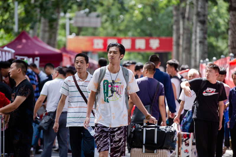 ca06083b7ea045d5b78b402380618b92.jpg ca06083b7ea045d5b78b402380618b92.jpg