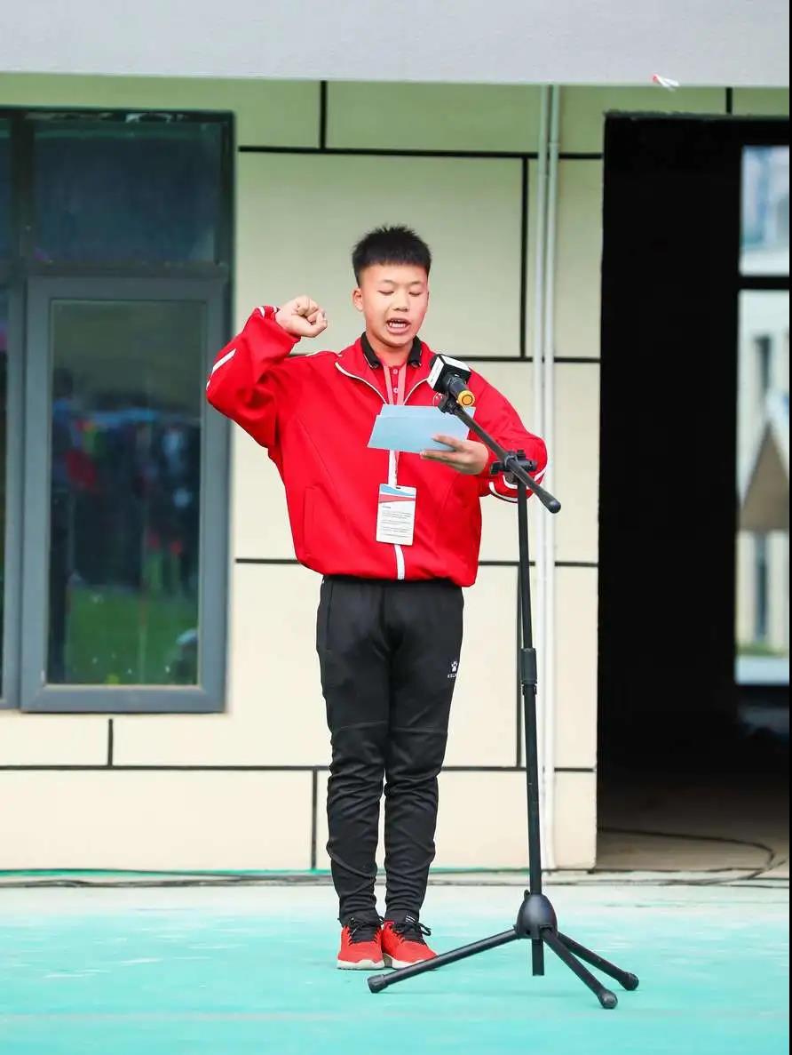 b4d817587f254895905a2bebec7831e4.jpg b4d817587f254895905a2bebec7831e4.jpg