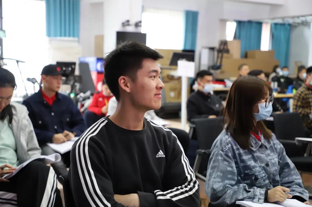 d385e01ab2e54fbfb0557a227efa41ee.jpg d385e01ab2e54fbfb0557a227efa41ee.jpg