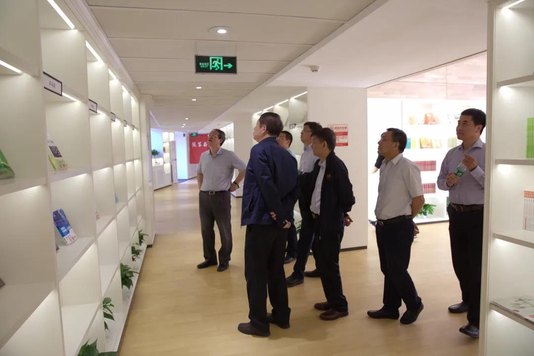 20d8721251704279a826dc26d84417fd.jpg 20d8721251704279a826dc26d84417fd.jpg