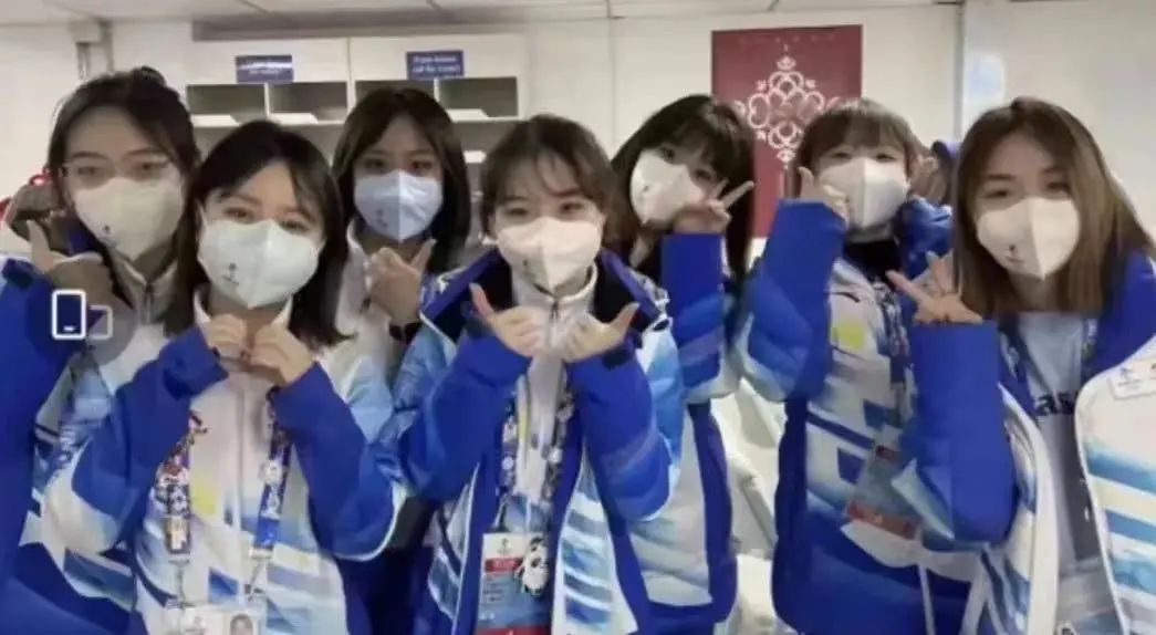 b6979472b90b4b96b4c5c9d7a01b341b.jpg b6979472b90b4b96b4c5c9d7a01b341b.jpg