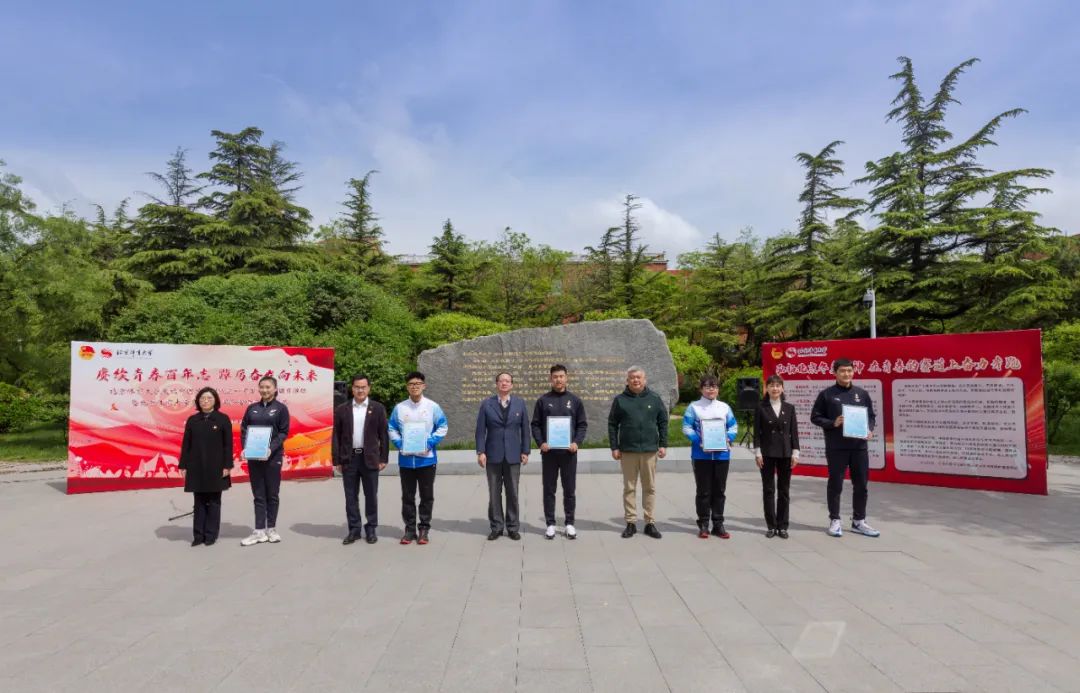 0e0ce2e28e8b402190bfc895dfc66ade.jpg 0e0ce2e28e8b402190bfc895dfc66ade.jpg