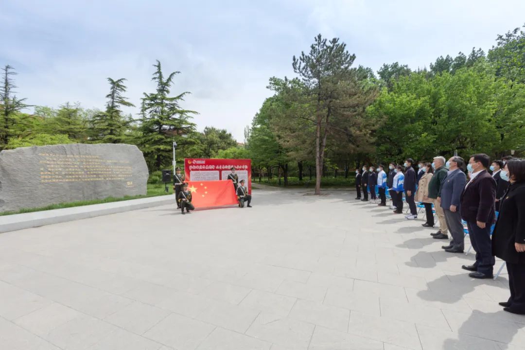 180e7d3642f2415c99ef2502f299a5c3.jpg 180e7d3642f2415c99ef2502f299a5c3.jpg