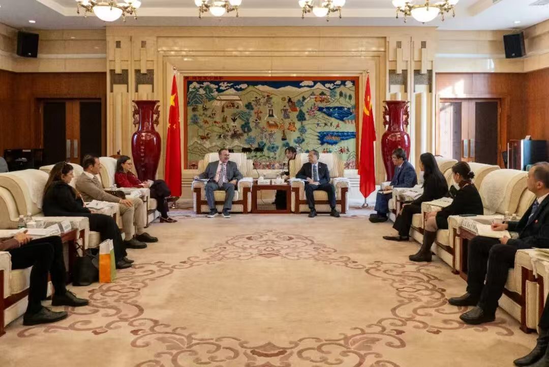 a6e85a47bdd4488a8a28ac55e2db73dc.jpg a6e85a47bdd4488a8a28ac55e2db73dc.jpg