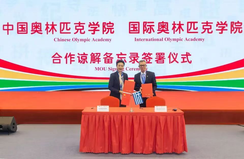 d8d8e5cc52234b80a70cf2a54eecae21.jpg d8d8e5cc52234b80a70cf2a54eecae21.jpg